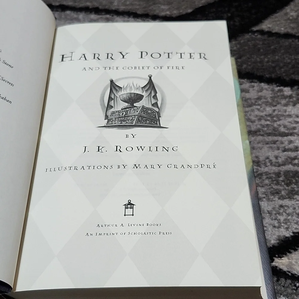 VINTAGE 1ST EDITION JULY 2000 HARRY POTTER AND THE GOBLET OF FIRE DUST/HARDCOVER